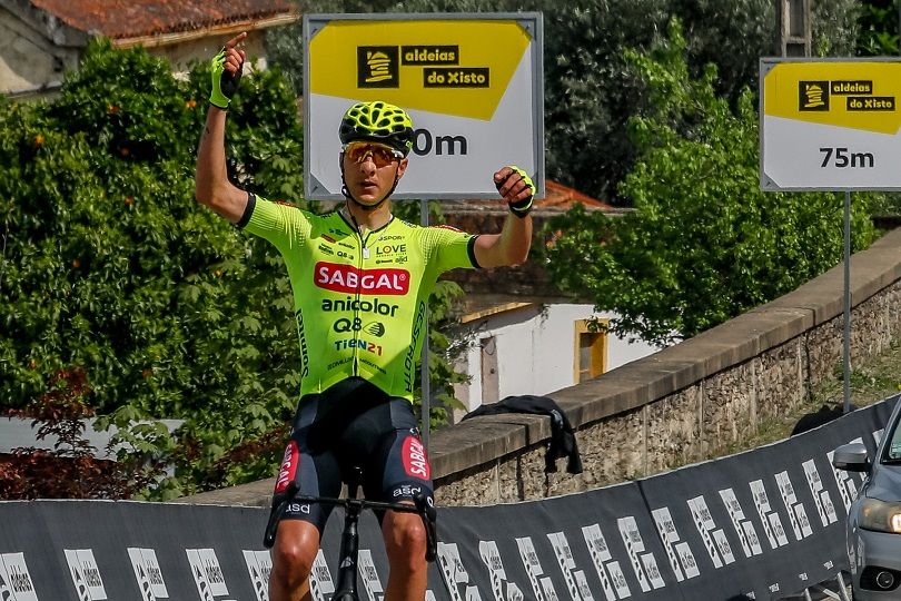 Mauricio Moreira vence a Clássica Aldeias do Xisto