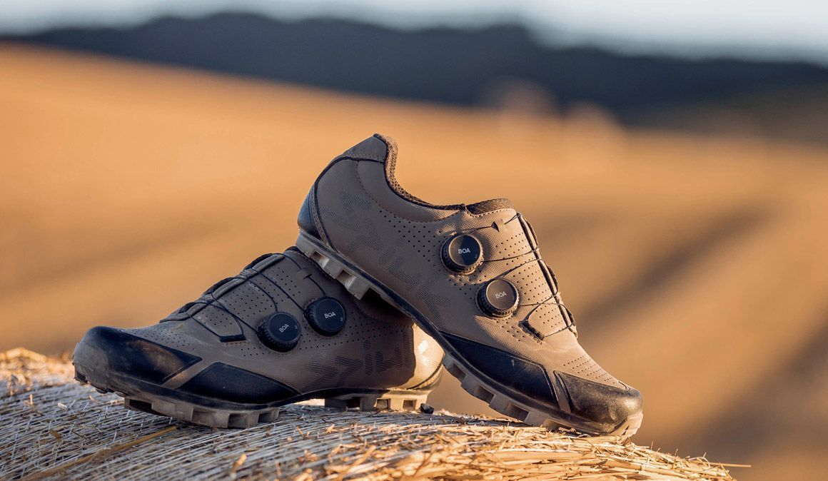 Spiuk apresenta os novos sapatos de gravel LOMA