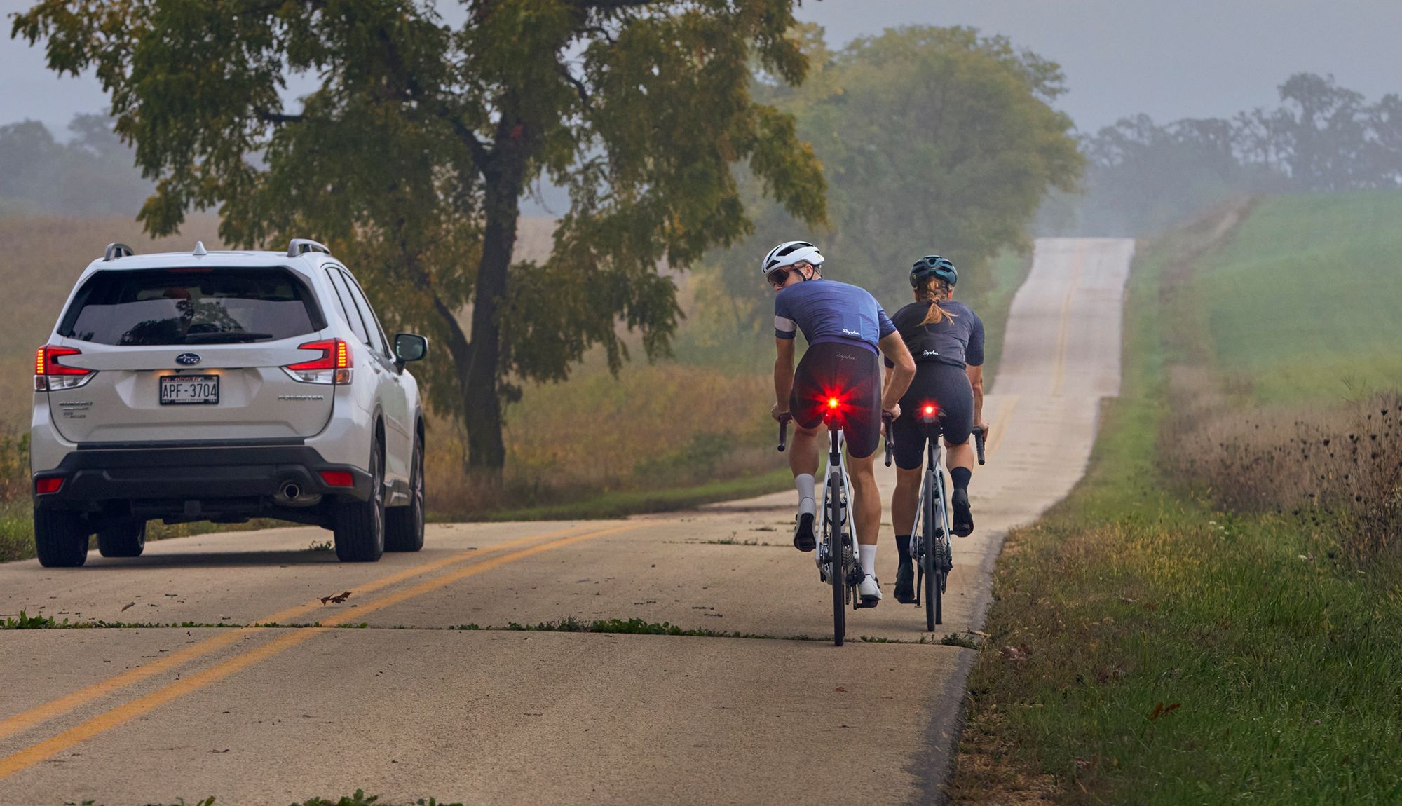 Trek apresenta nova luz traseira com sistema de radar