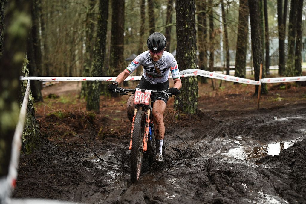 Raquel Queirós e Mário Costa vencem XCO Internacional de Paredes de Coura