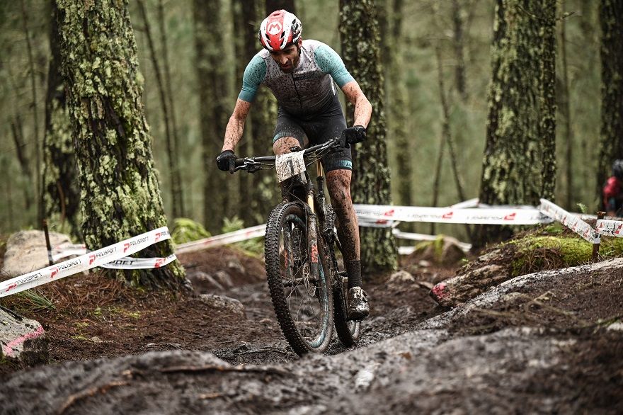 Mário Costa e Ana Santos festejam a vitória no Super Cup XCO de Mortágua