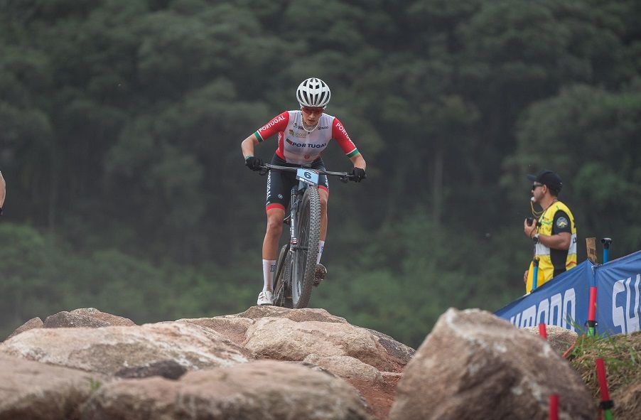 Ana Santos 16ª na Taça do Mundo de XCC na Chéquia