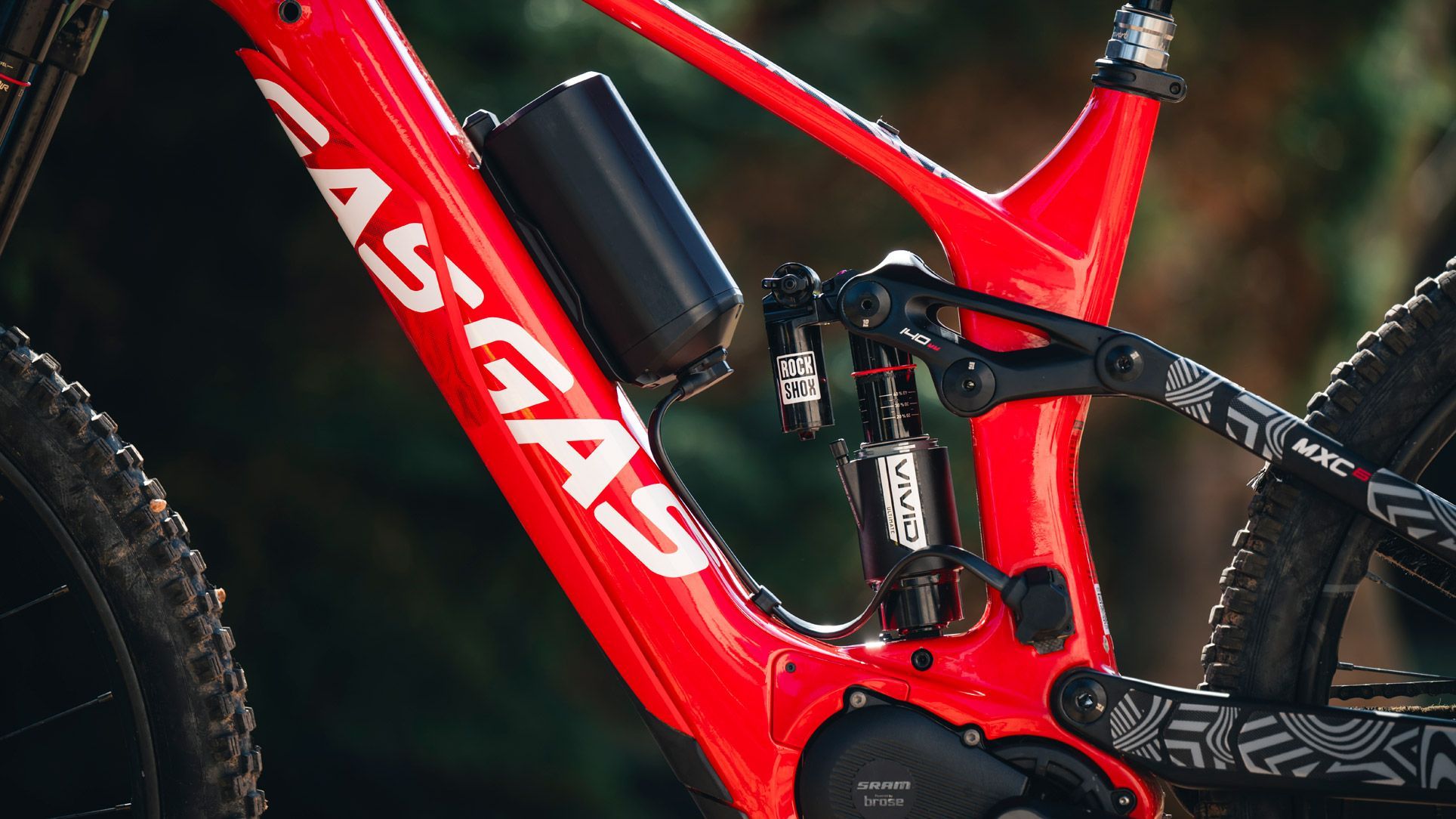 SRAM apresenta o Range Extender para o seu sistema Powertrain