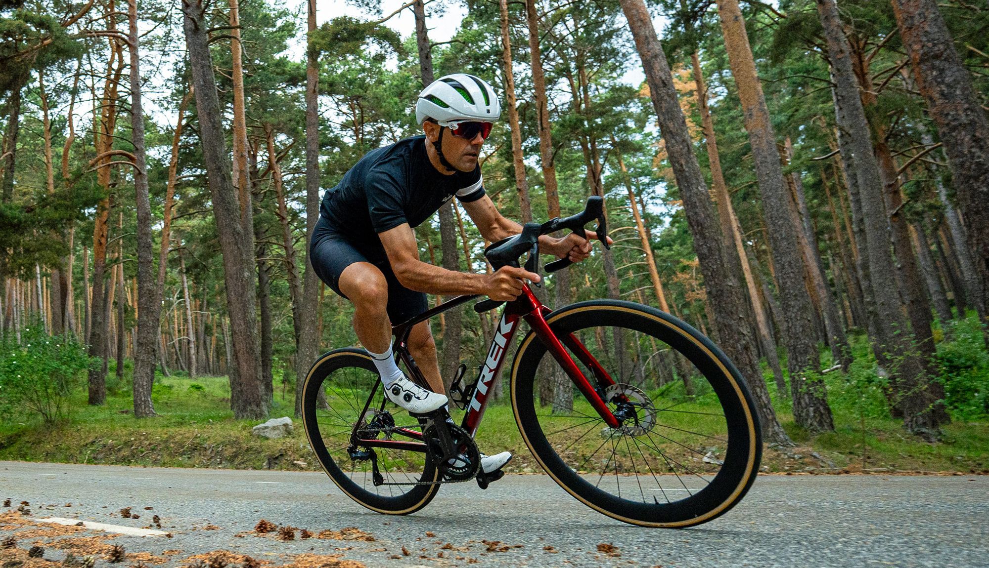 Nova Trek Madone SLR Gen 8 promete dominar o mercado