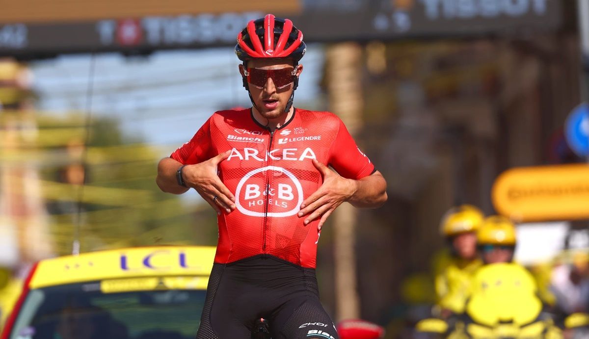 Vauquelin vence segunda etapa do Tour