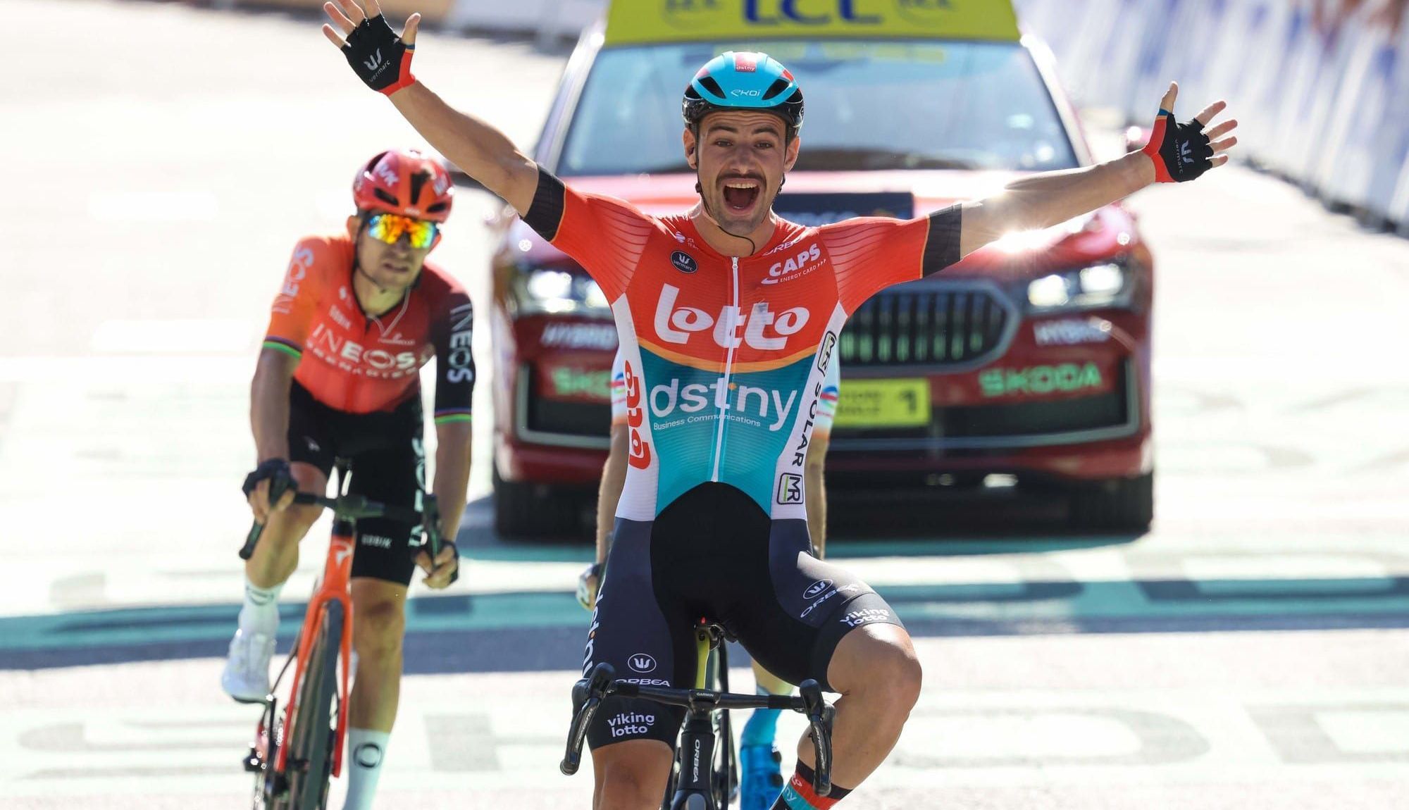Campenaerts ganha o sprint final da 18ª etapa do Tour