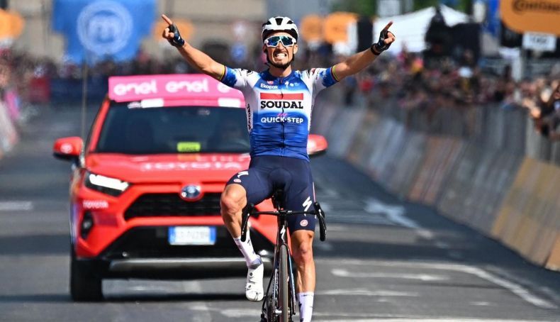 Alaphilippe confirmado na Tudor Pro Cycling