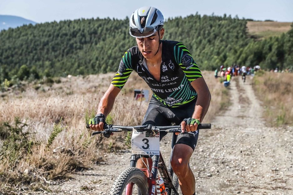 Guilherme Mota e Melissa Maia vencem a terceira prova da Taça de XCM