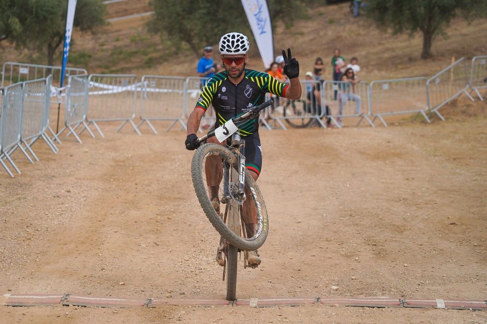 Roberto Ferreira e Ana Santos venceram a Taça de Portugal de XCO