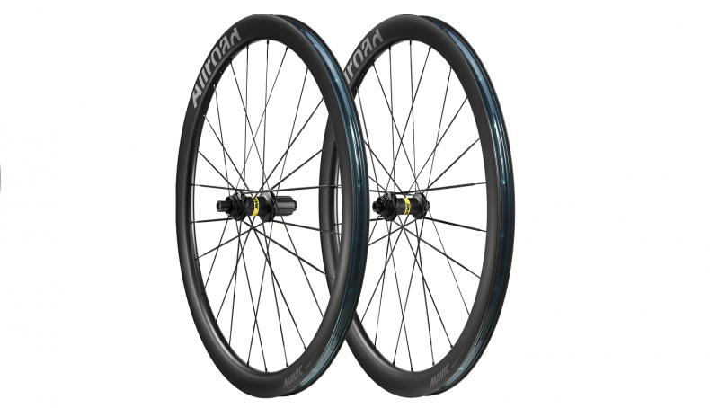 P000195 0 Mavic Allroad SL Carbon
