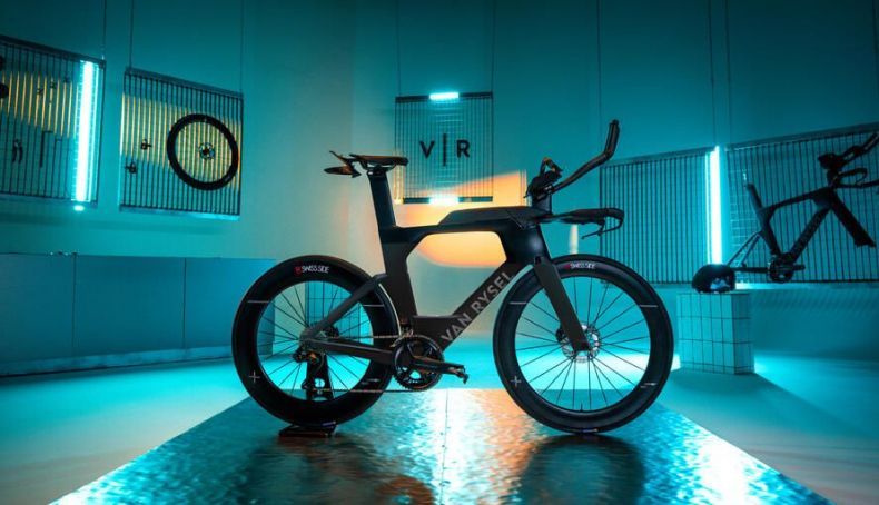 Van Rysel XCR Tri