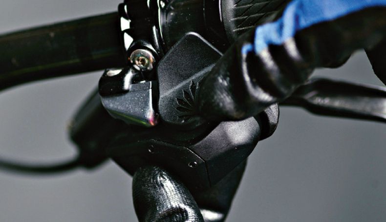 Como fazer o MicroAdjust no SRAM AXS