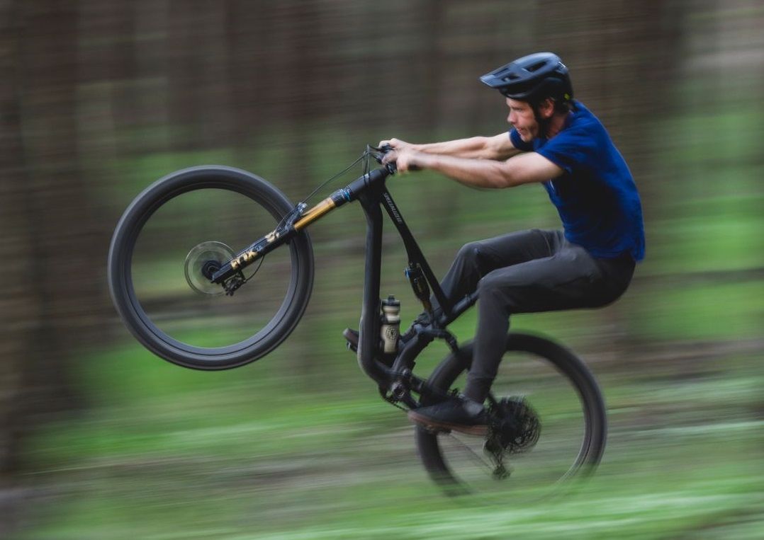 Specialized apresenta as novas rodas Traverse SL II i9 