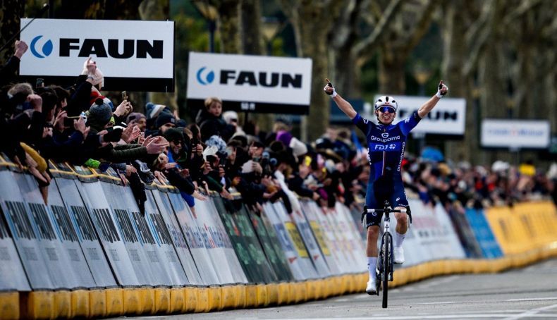 Erro ocorrido na Volta ao Algarve repete se em França