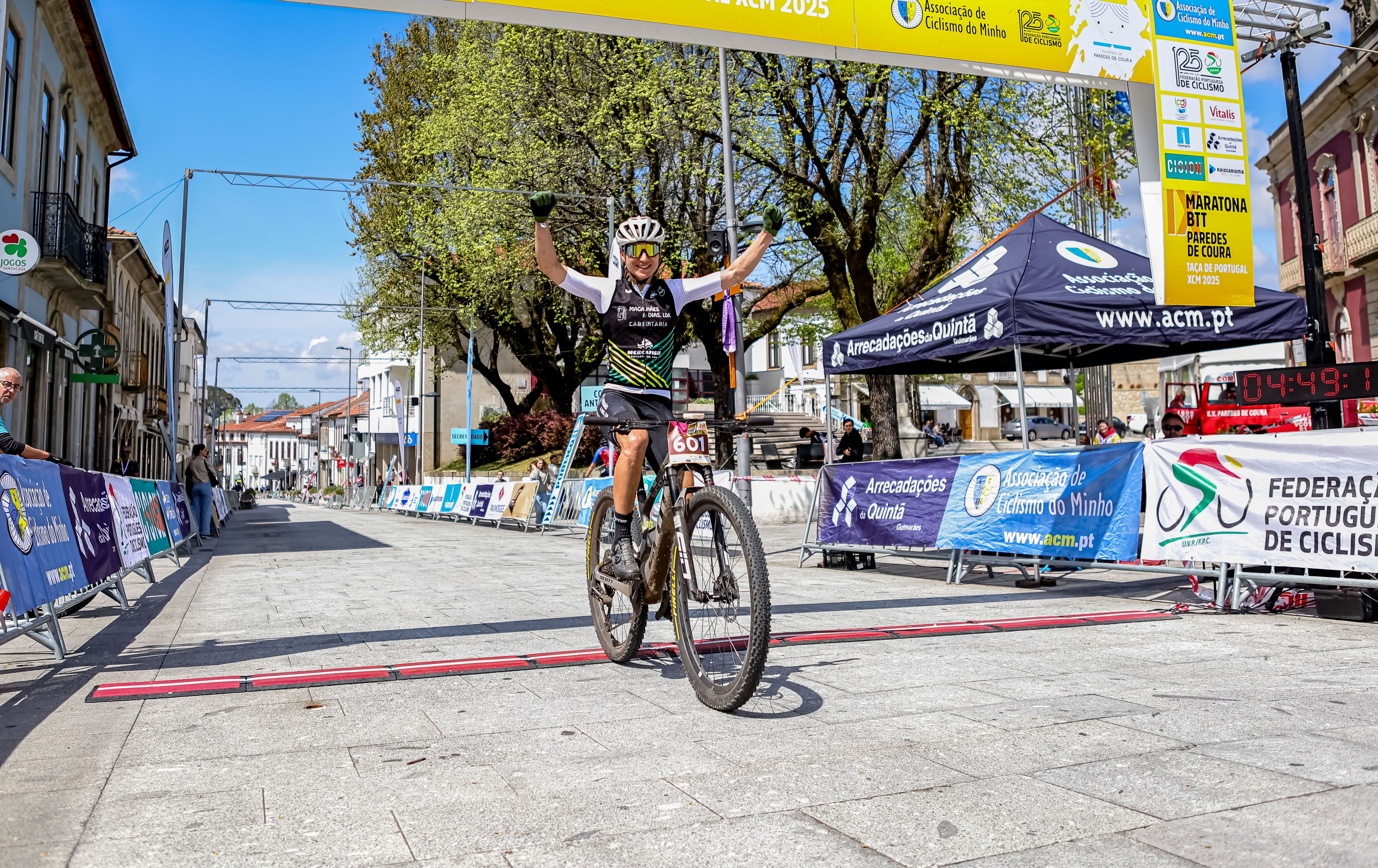 Carlos Cruz e Melissa Maia vencem segunda prova da Taça de XCM em Paredes de Coura