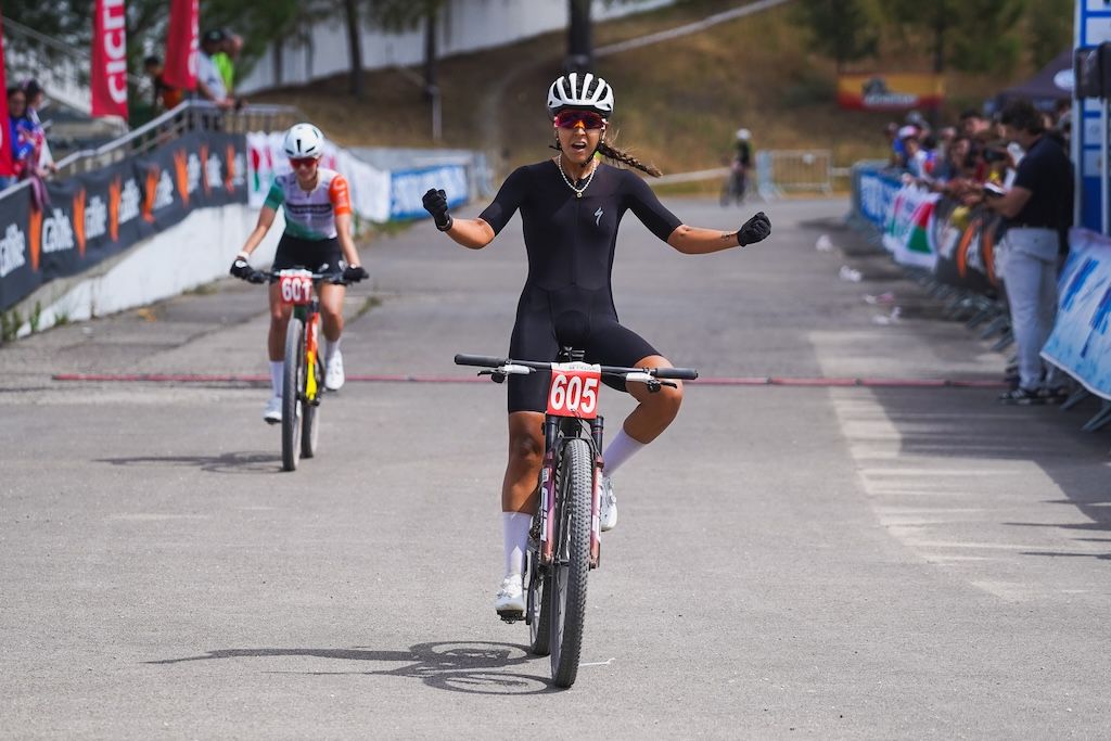Raquel Queirós e Roberto Ferreira vencem o Campeonato Nacional de XCC