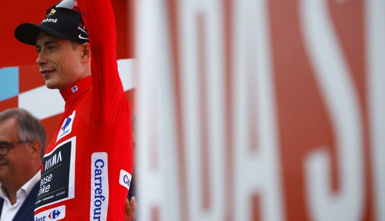 Jonas Vingegaard venceu a segunda etapa da Vuelta e é o novo líder