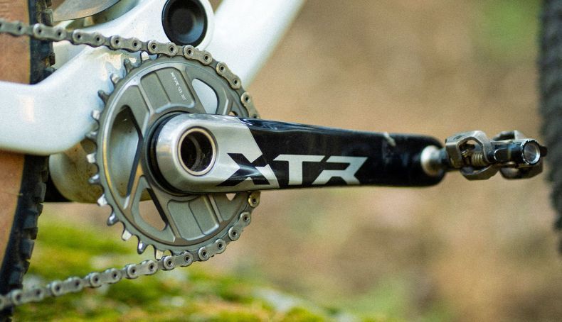 Já testámos o novo Shimano XTR Di2