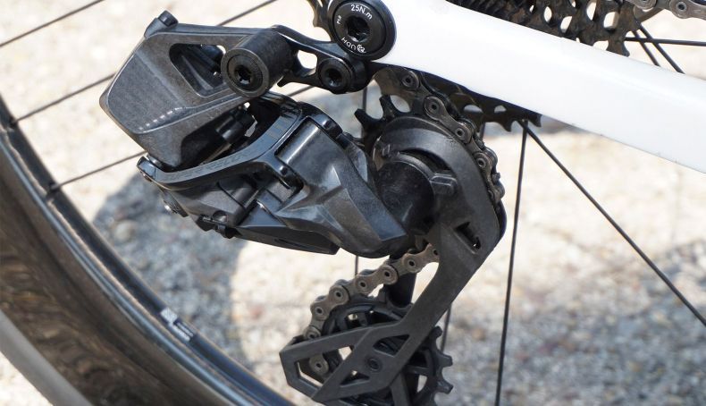 Testámos o grupo Campagnolo Super Record 13