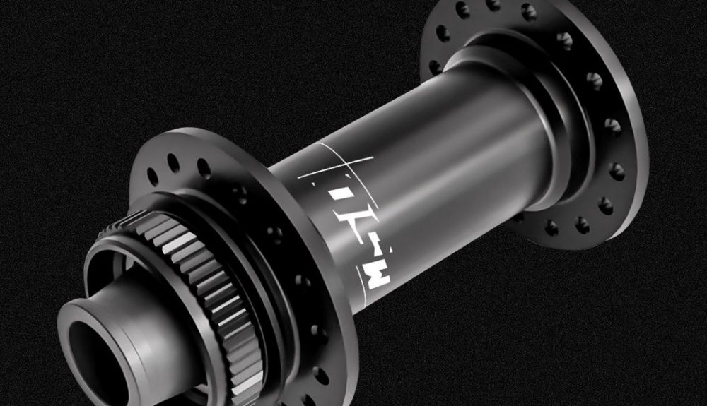 hub M50   JB F 32H CL post 1080x1350 V1