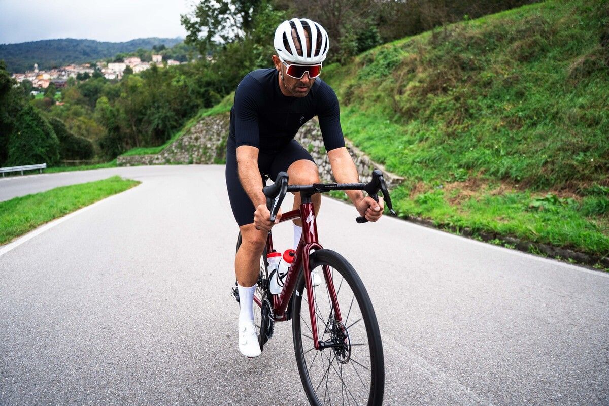 Já testámos a nova Specialized S Works Aethos 2