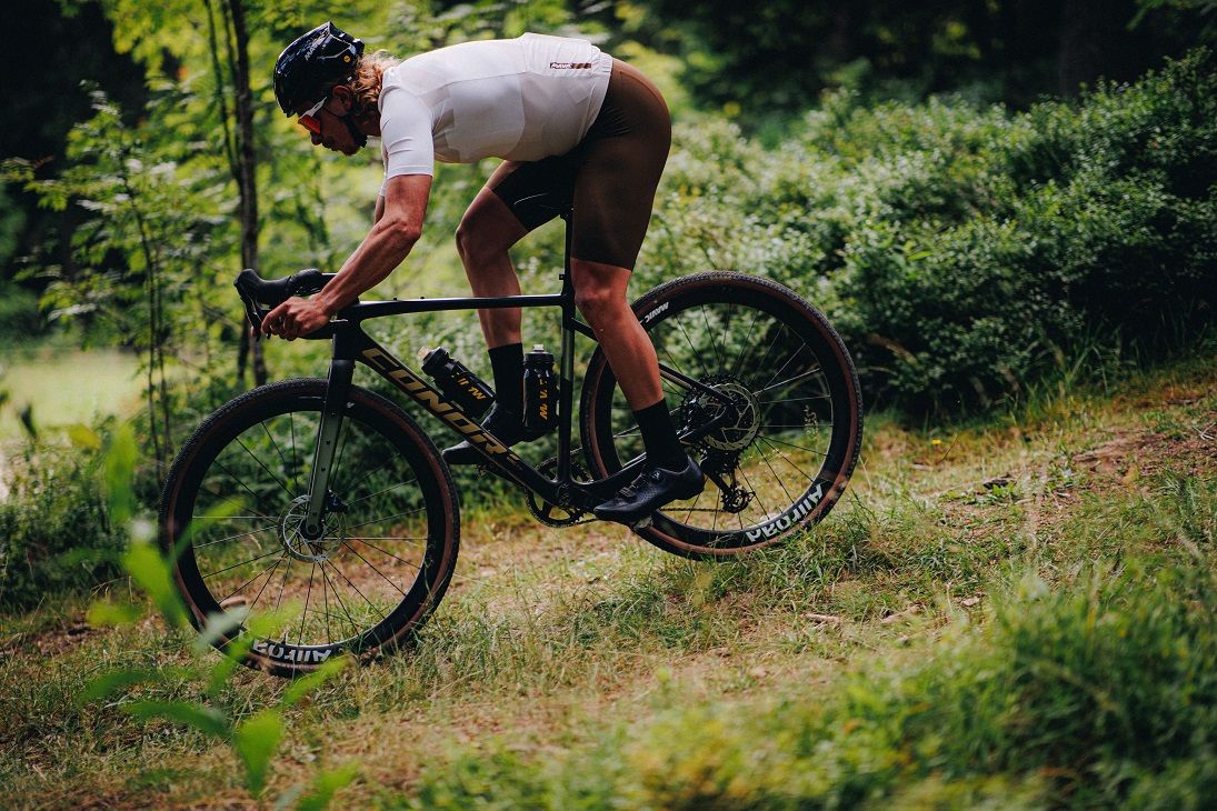 Mavic apresenta as novas rodas de gravel Allroad S Carbon