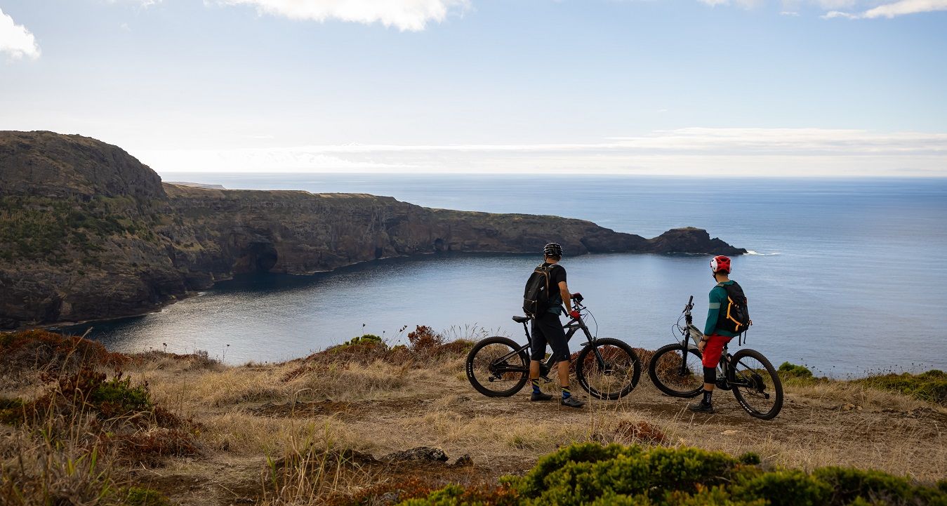 Da floresta ao oceano: à descoberta dos trilhos do Cycl’in Azores Da floresta ao oceano: à descoberta dos trilhos do Cycl’in Azores