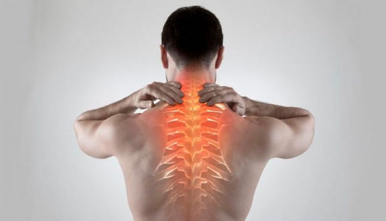 Faz estes exercícios se tens dores nas costas após andar de bicicleta