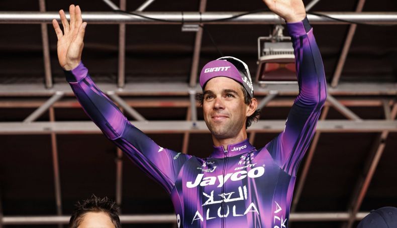 Michael Matthews renova com a Jayco AlUla até 2027