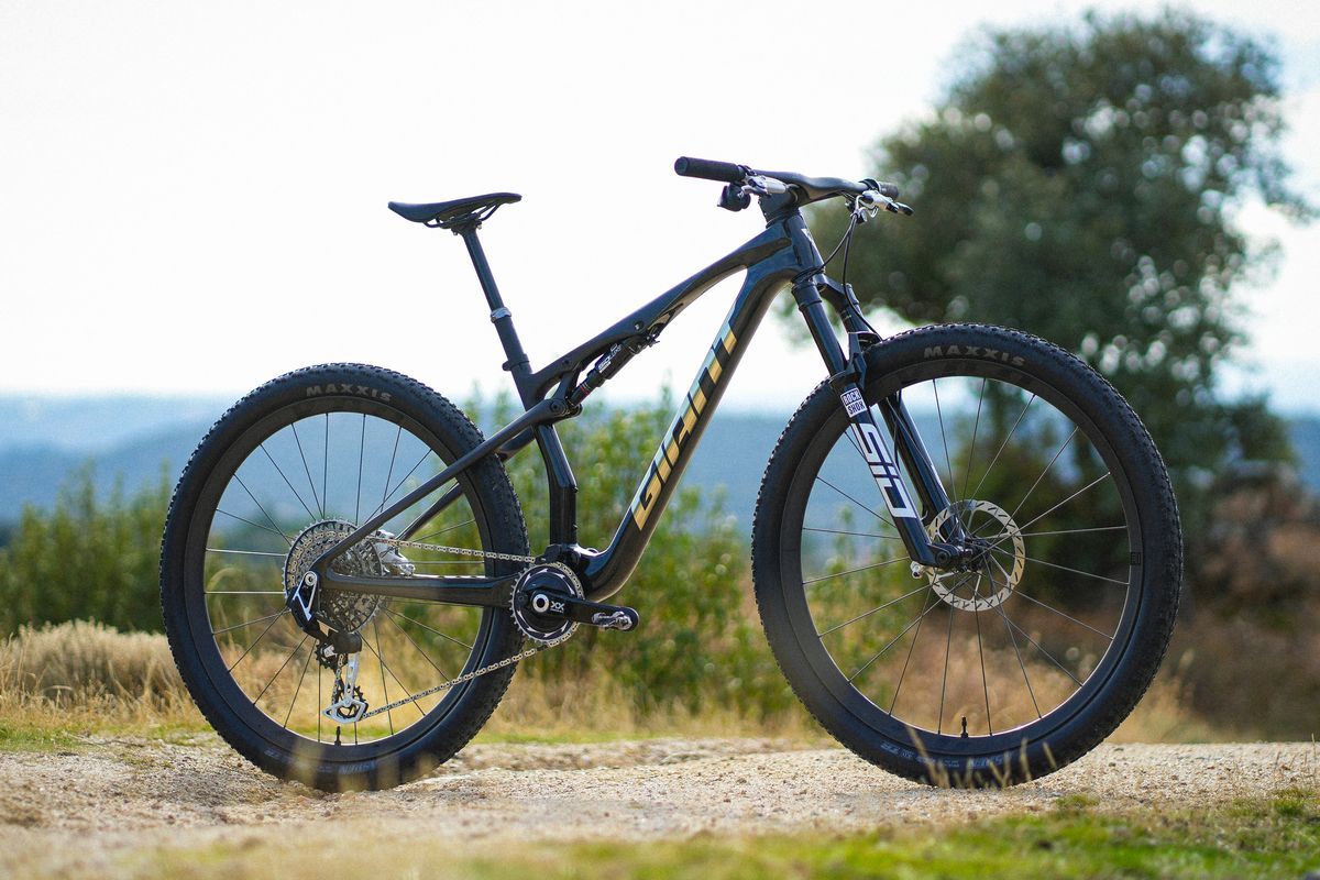 Testámos a nova Giant Anthem Advanced SL 2026