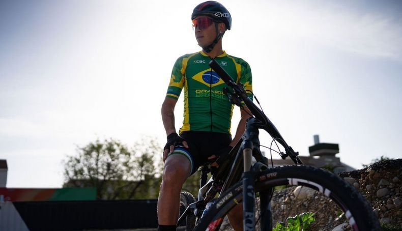 Brasileiro Ulan Galinski é o mais recente reforço da BH Coloma Team