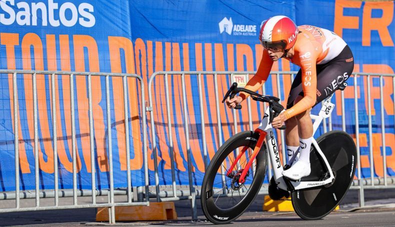 Samuel Watson vence o prólogo e é o primeiro líder do Tour Down Under