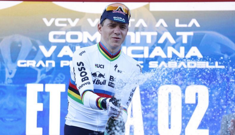 Evenepoel ganha o contrarrelógio da Comunidade Valenciana mas não conta para a geral