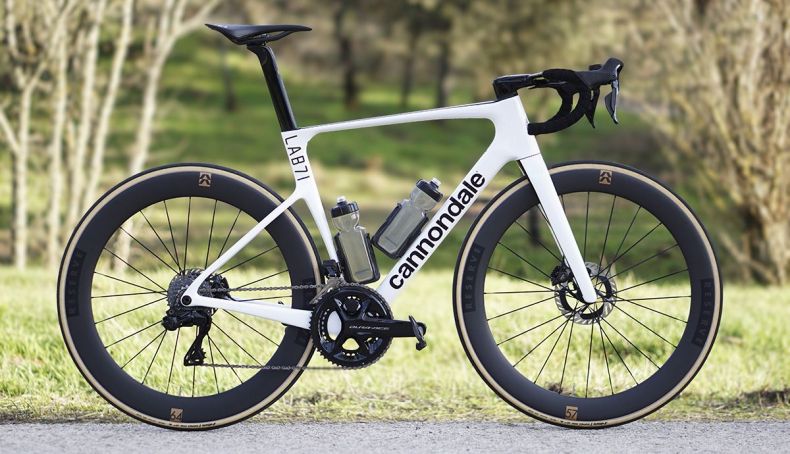 Já testámos a nova Cannondale SuperSix EVO de 5ª geração