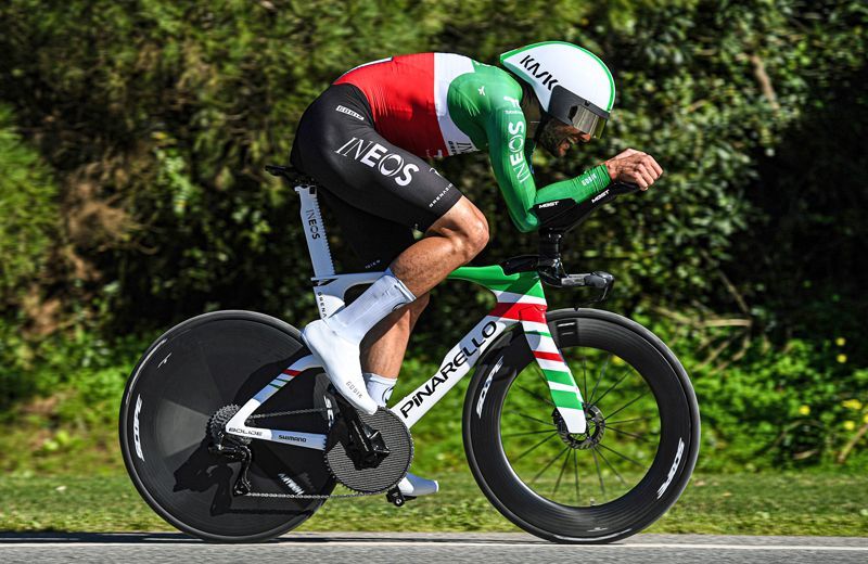 Ganna vence o contrarrelógio de Vilamoura e João Almeida capitula