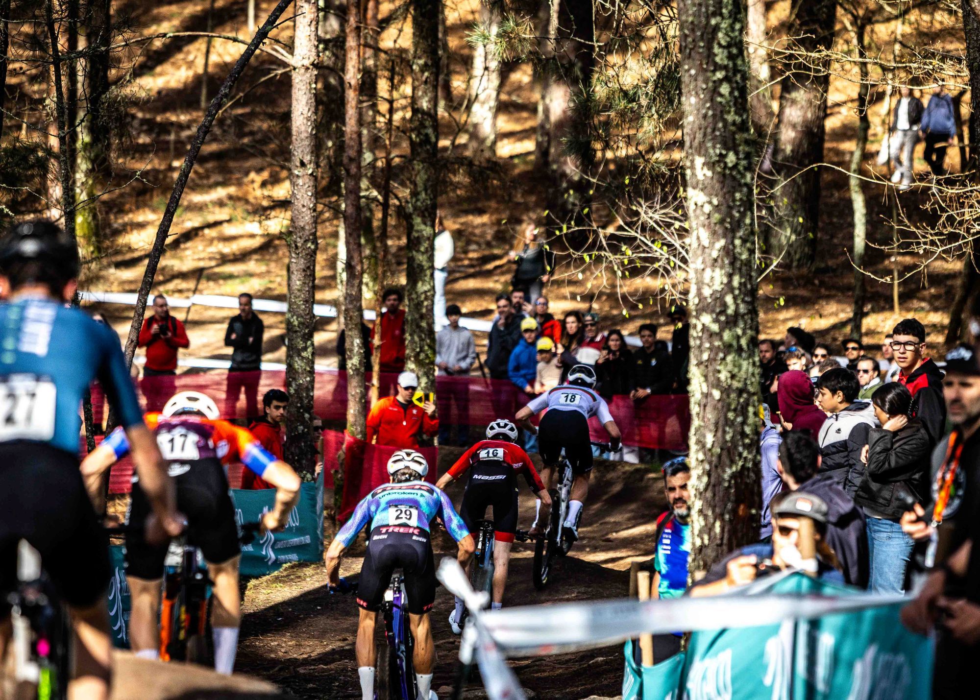 Simone Avondetto venceu o XCO Internacional de Melgaço e Roberto Ferreira foi o melhor luso