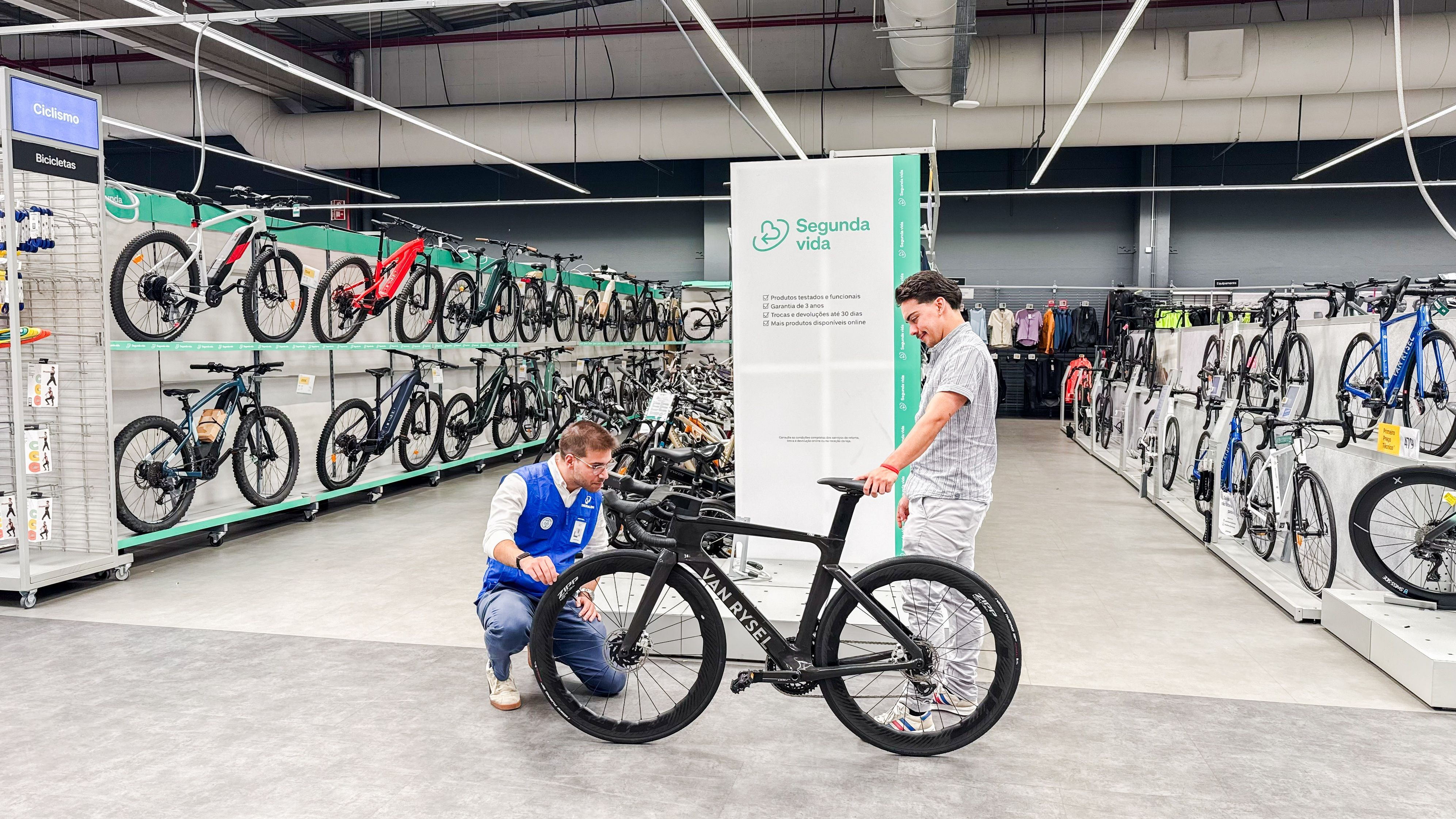 Decathlon lança novo serviço de retoma de bicicletas de carbono