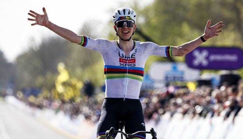 Pogacar abala os alicerces do ciclismo