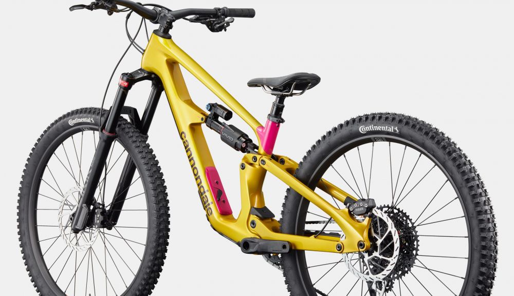 C26 C2312GU Bad Habit 2 PYW D5