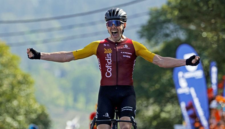 Aranburu vence após fuga no País Basco