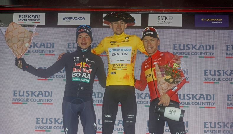 Andrew August vence última etapa da Itzulia e Paul Seixas garante a geral