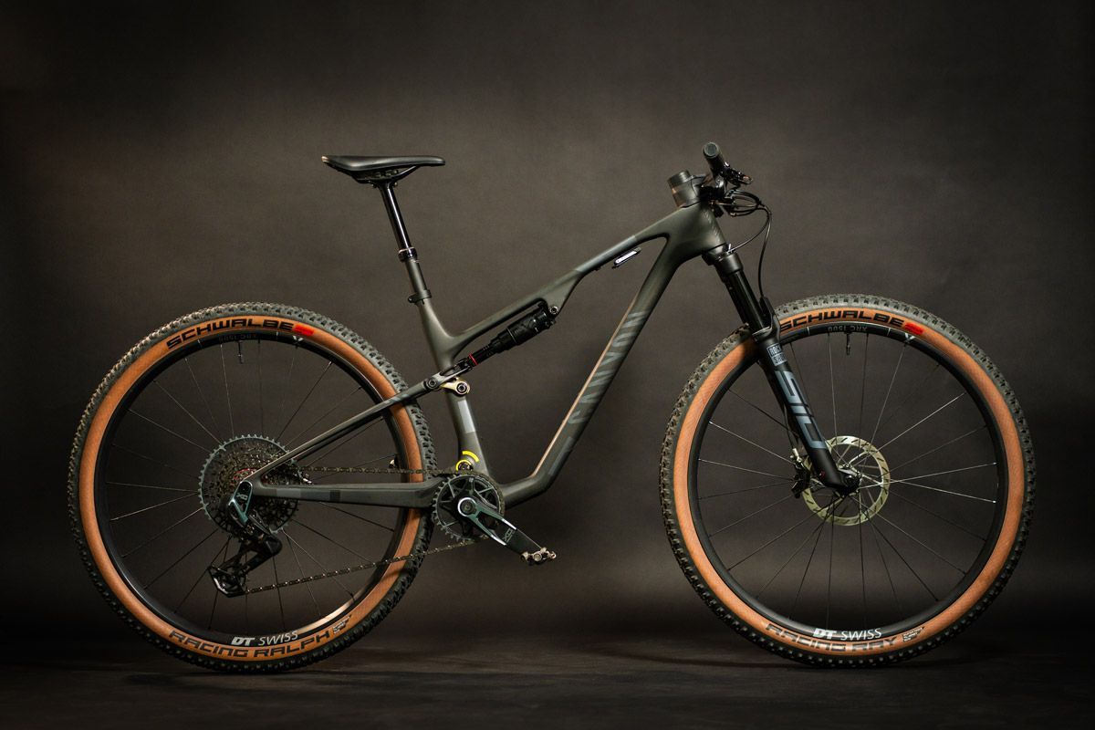 TESTE EXCLUSIVO: nova Canyon Lux World Cup 2027