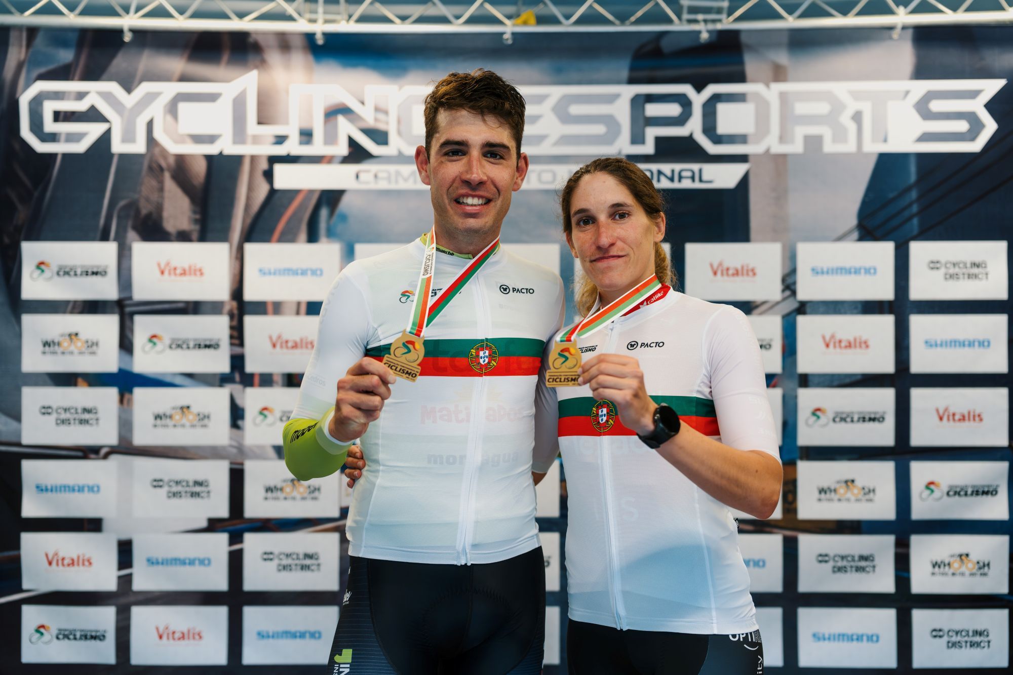 Ana Caramelo e João Matias vencem o Campeonato Nacional de Cycling eSports Ana Caramelo e João Matias vencem o Campeonato Nacional de Cycling eSports