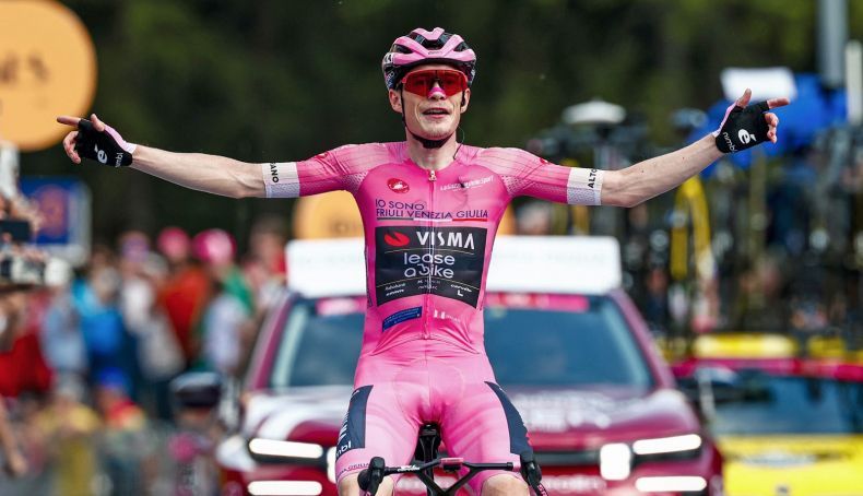 Vingegaard reina no Giro