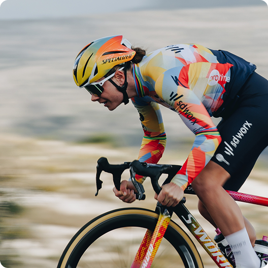 Novos Specialized S Works Evade 4 e S Works Prevail 3 disponíveis em versões Team Replica
