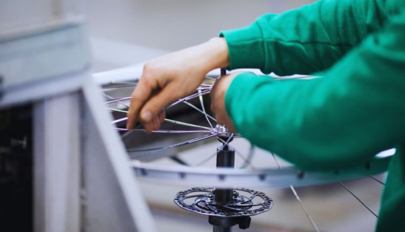 Governo espanhol aprova novo Curso de Formação Profissional de montagem e manutenção de bicicletas