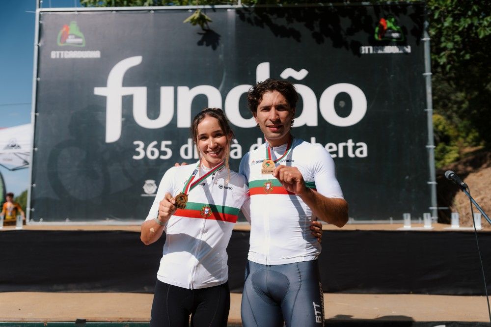 Ricardo Marinheiro e Ana Santos fazem a dobradinha no Nacional de XCO