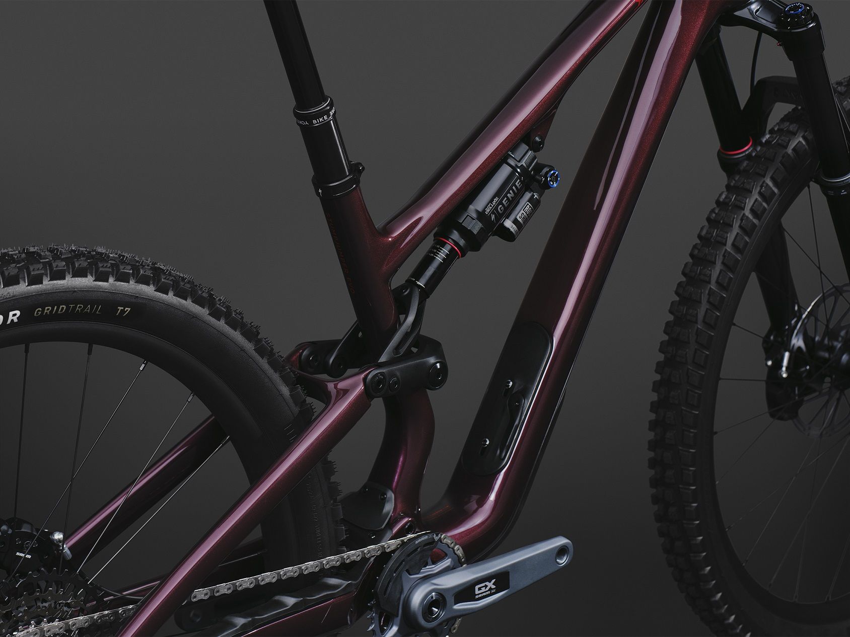 Mais modelos da gama Levo incluem RockShox com tecnologia Genie