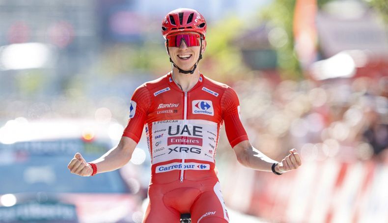 Pogacar vence em Andorra e lidera confortavelmente a Vuelta