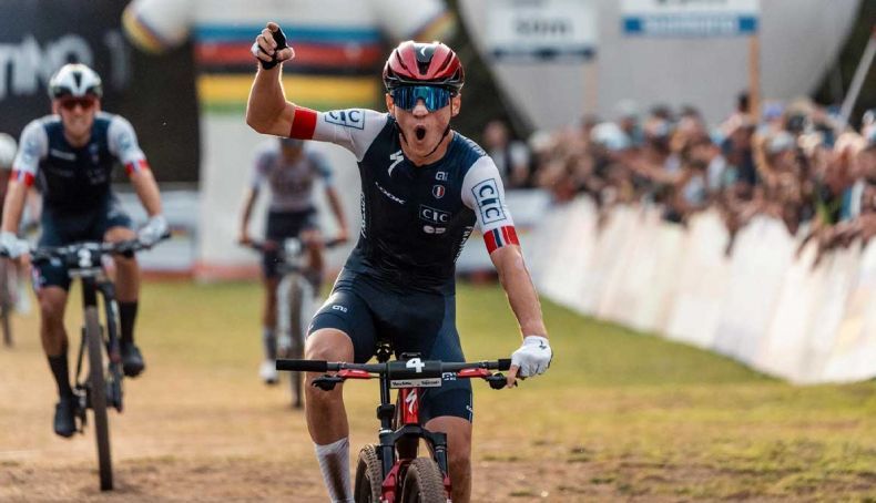 Boichis e Stigger vencem a prova de Short Track nos Mundiais de Val di Sole